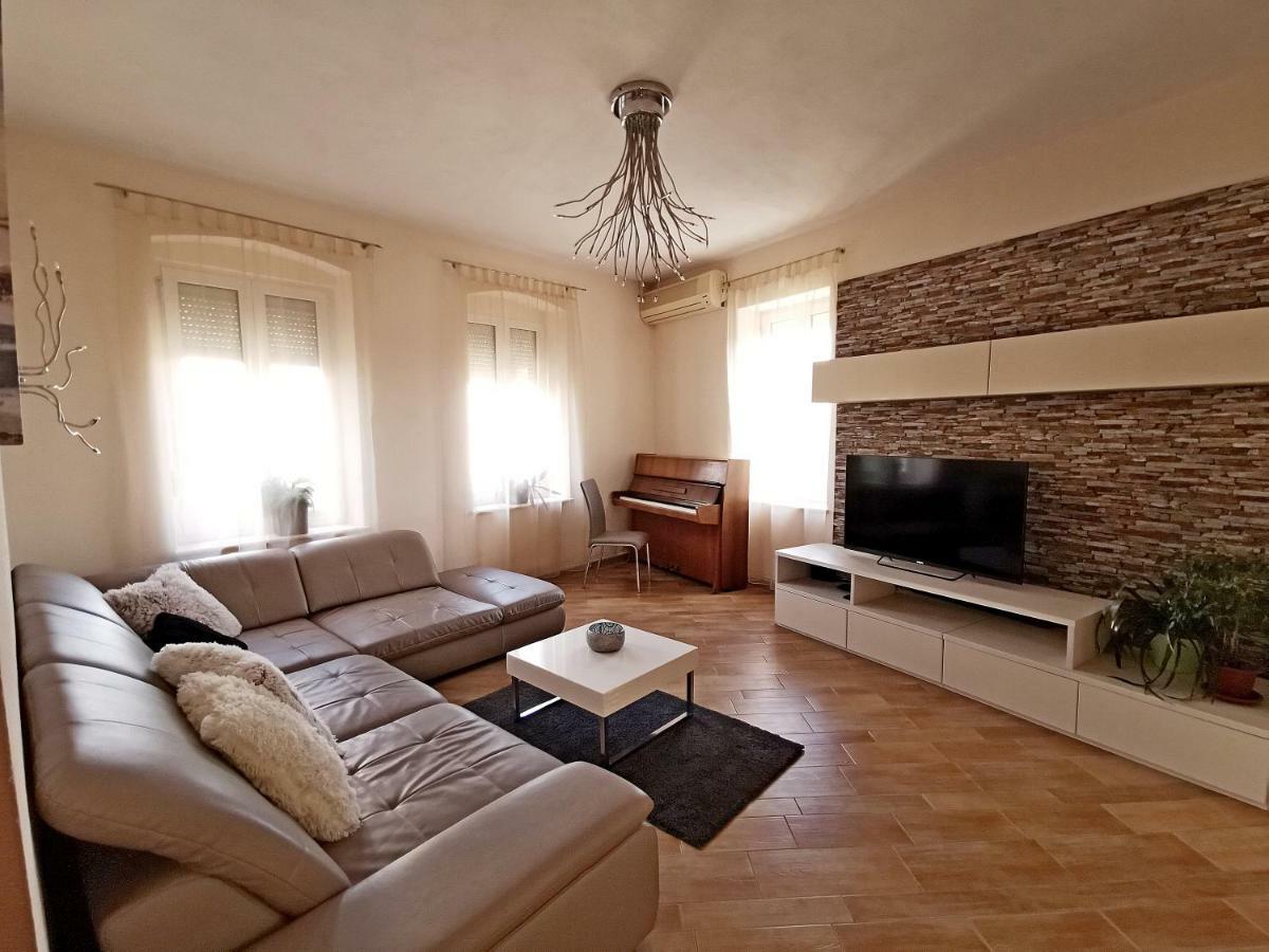 Appartement Golden View à Rijeka Extérieur photo